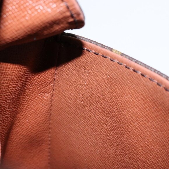 Authentic LOUIS VUITTON Monogram Saint Cloud MM Shoulder Bag M51243 LV - Picture 4 of 16